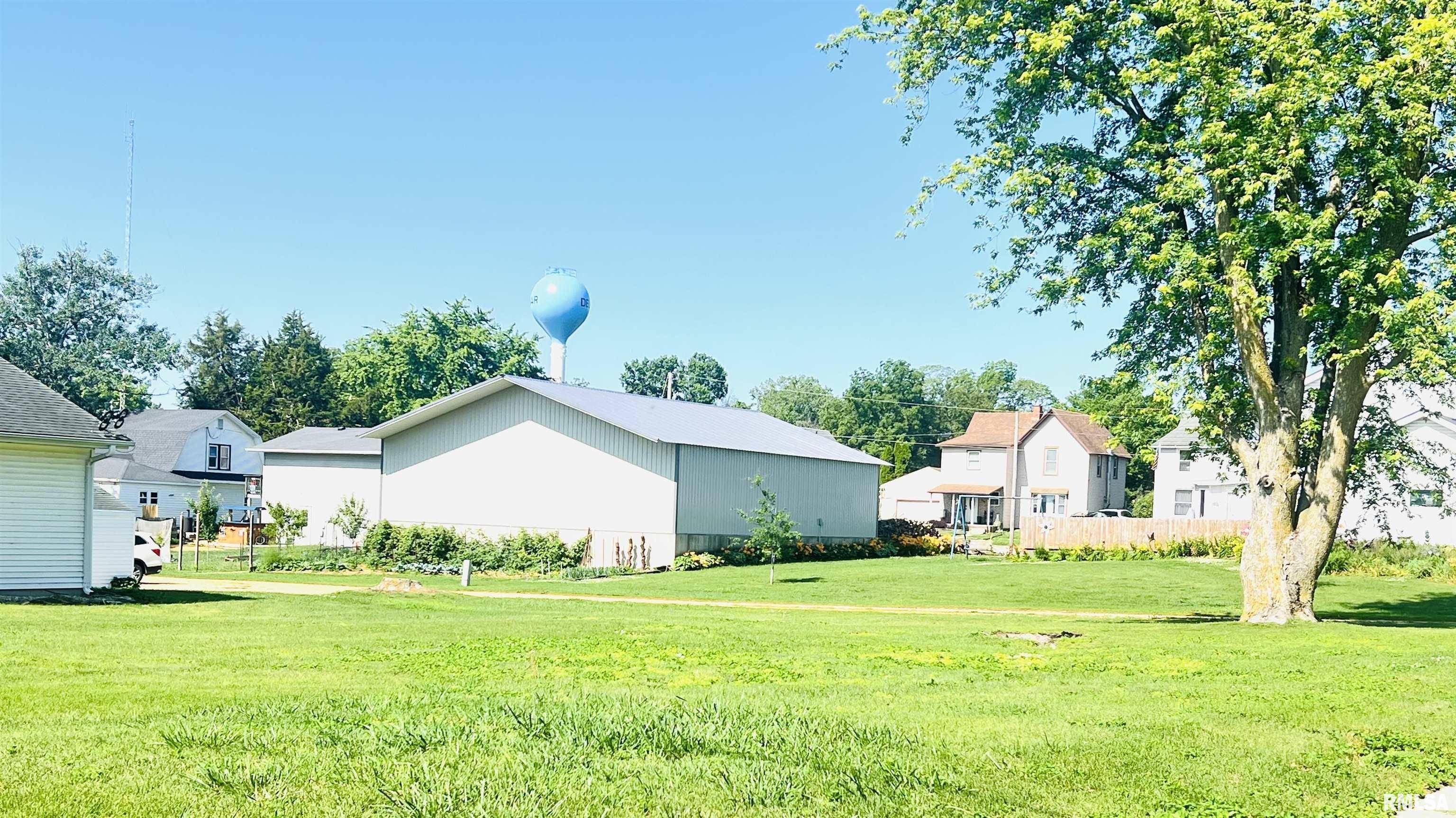 Delmar, IA 52037,406 MAIN ST