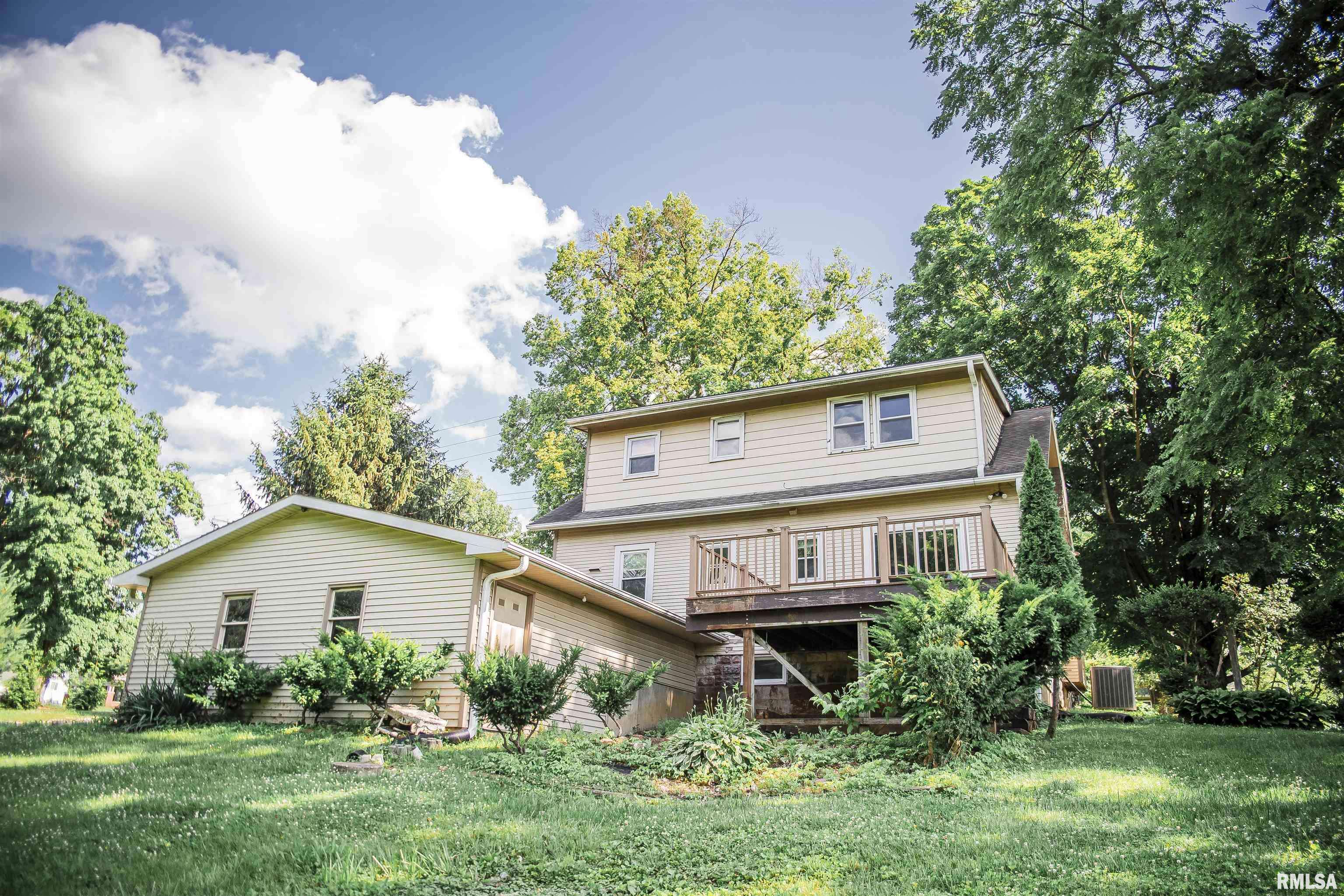 Quincy, IL 62301,3321 STATE ST