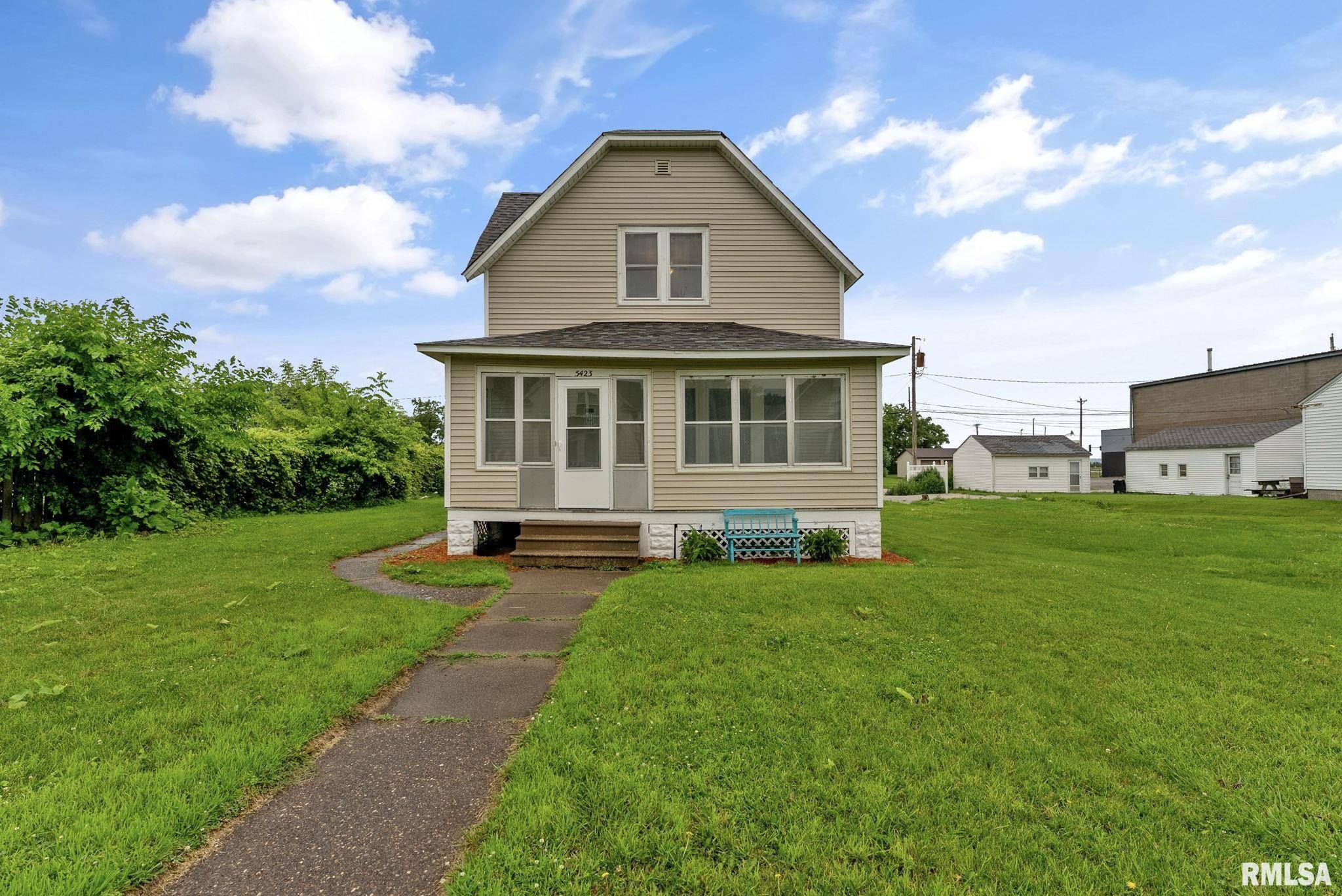 Moline, IL 61265,5423 3RD AVE