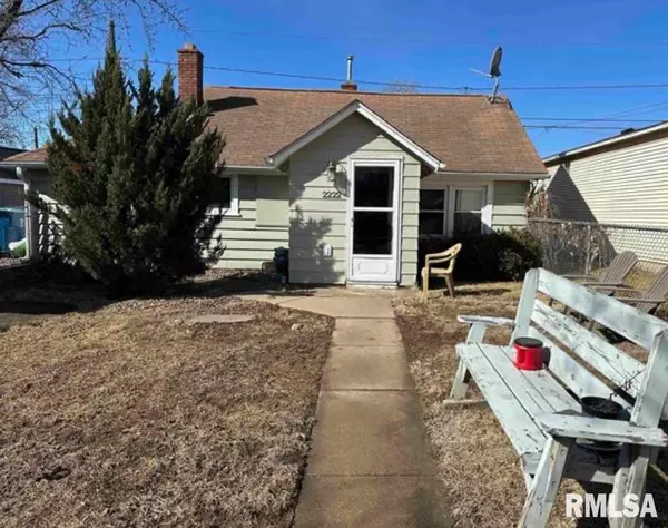 2222 43RD ST, Rock Island, IL 61201