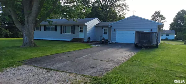 New Windsor, IL 61465,301 S 10TH AVE