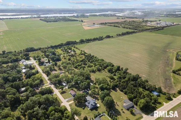 Thomson, IL 61285,6 Two Mile RD