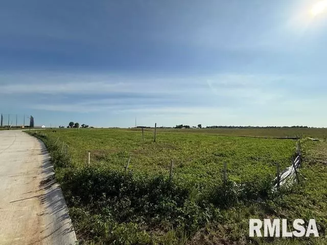 Bettendorf, IA 52722,6269 MEYER RD
