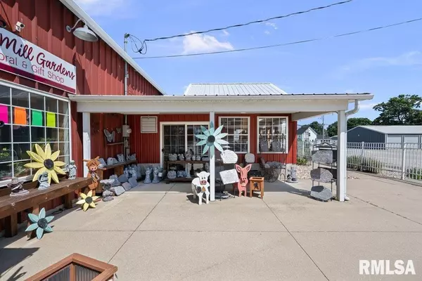 Atkinson, IL 61235,108 E EXCHANGE ST