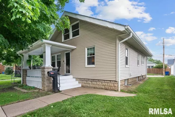 1620 24TH ST, Moline, IL 61265