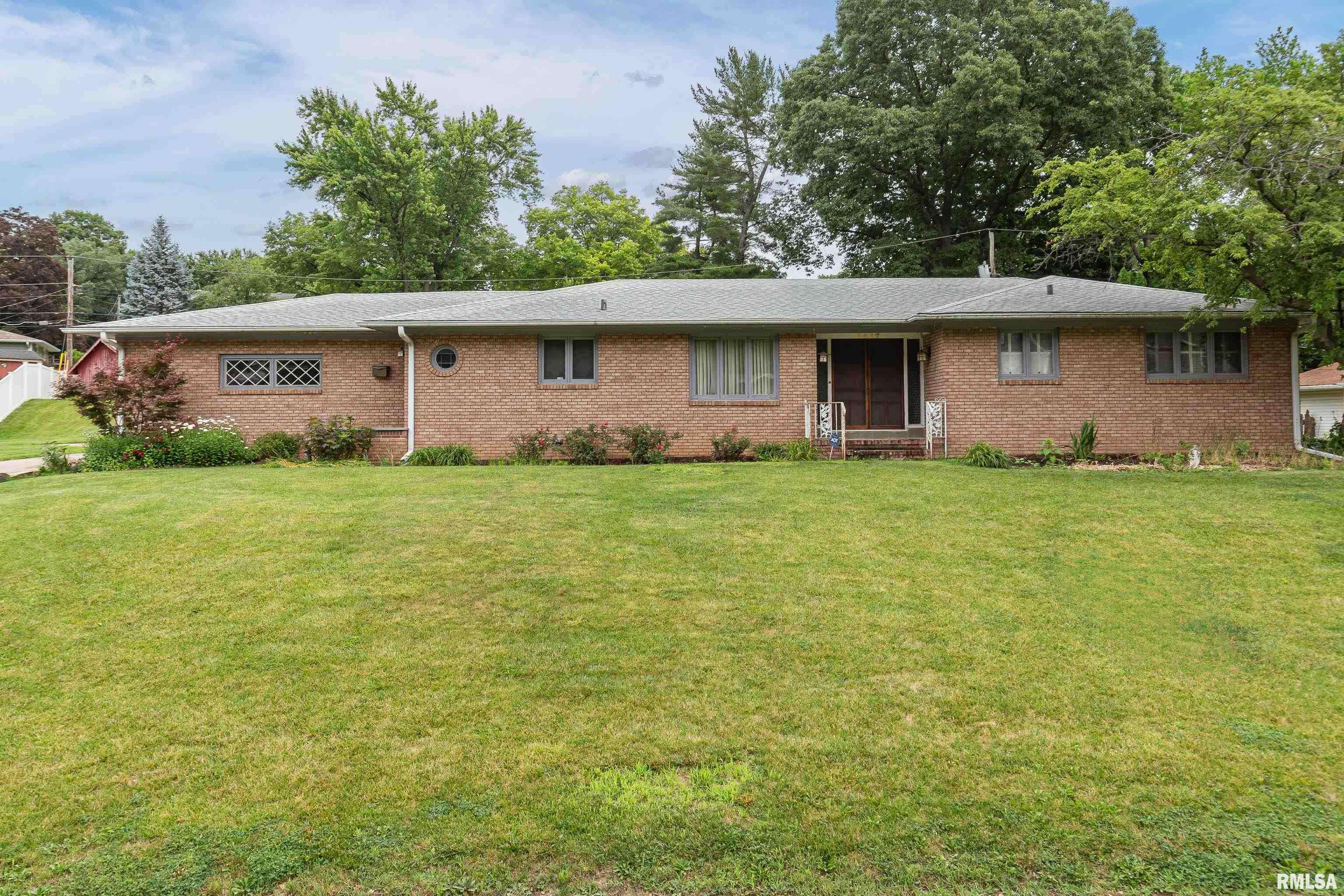 1427 35TH AVE, Rock Island, IL 61201