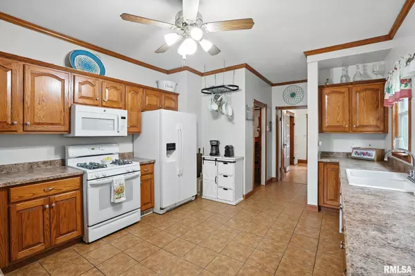 Rock Island, IL 61201,1732 36TH ST