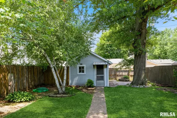 Moline, IL 61265,2338 31ST ST