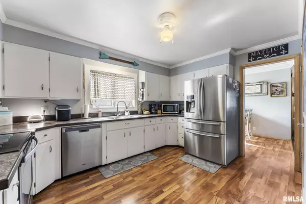 Aledo, IL 61231,303 SW 12TH ST