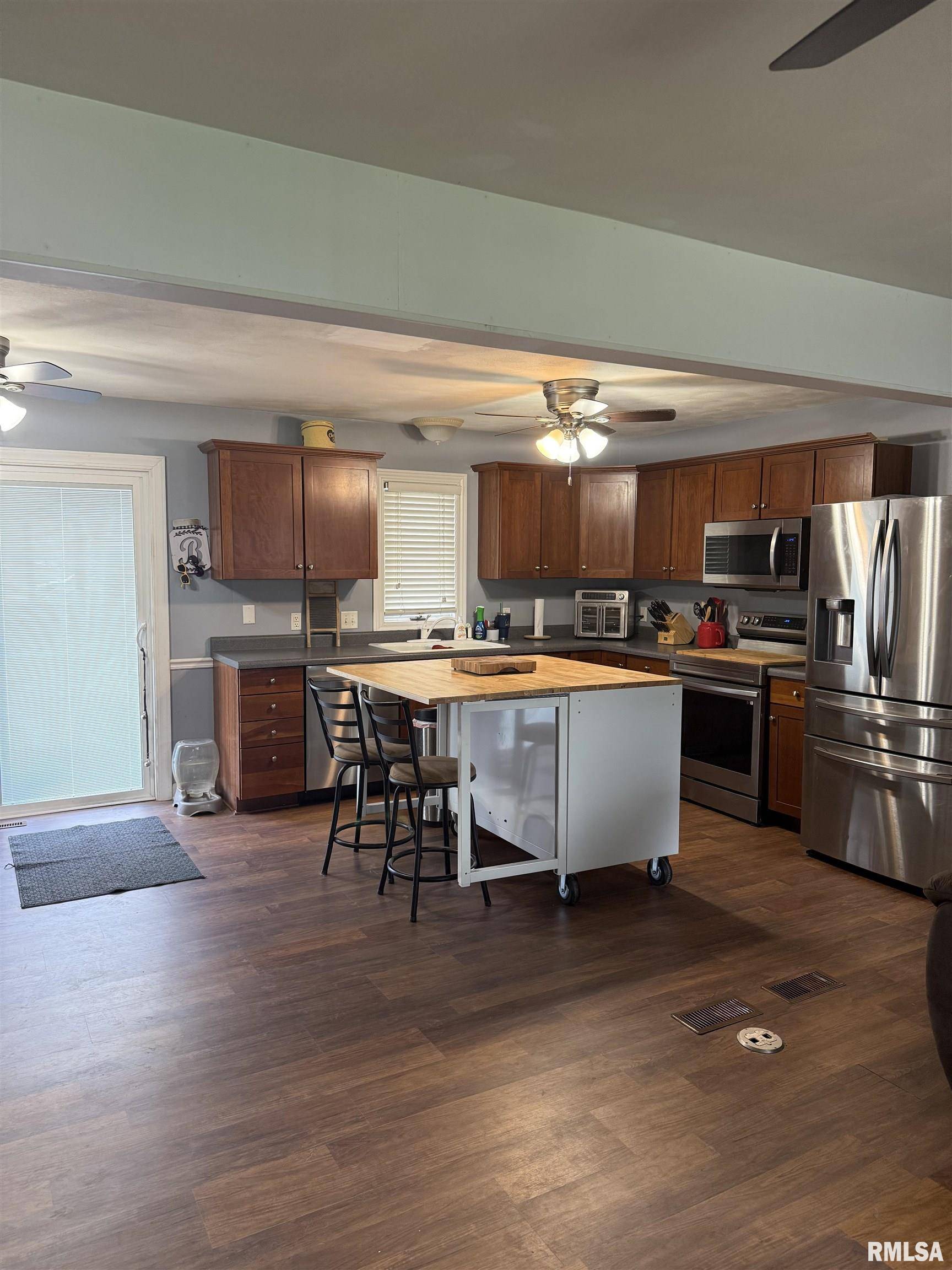 Walcott, IA 52773,172 E MEADOW LN