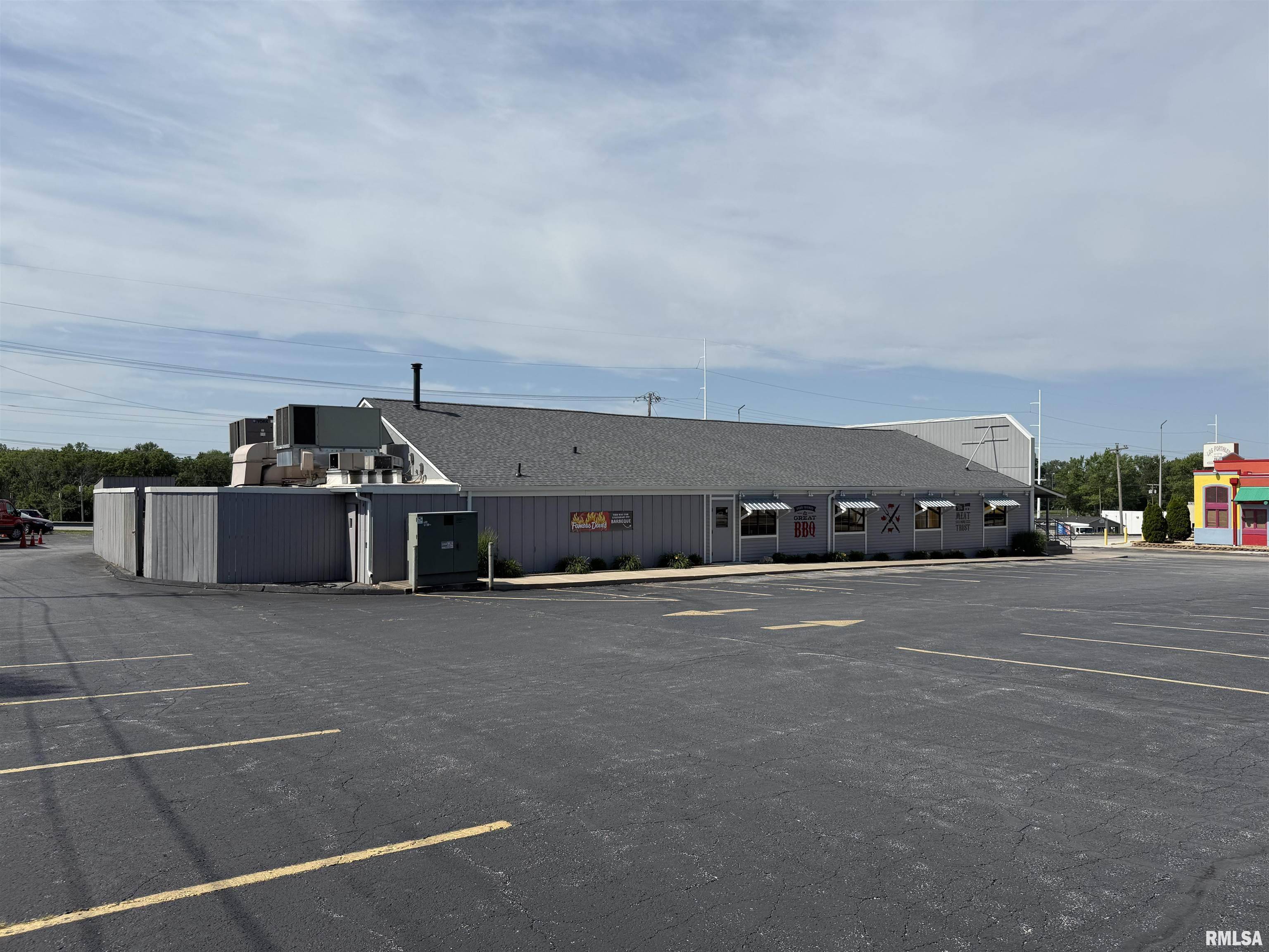 Davenport, IA 52807,1110 KIMBERLY RD