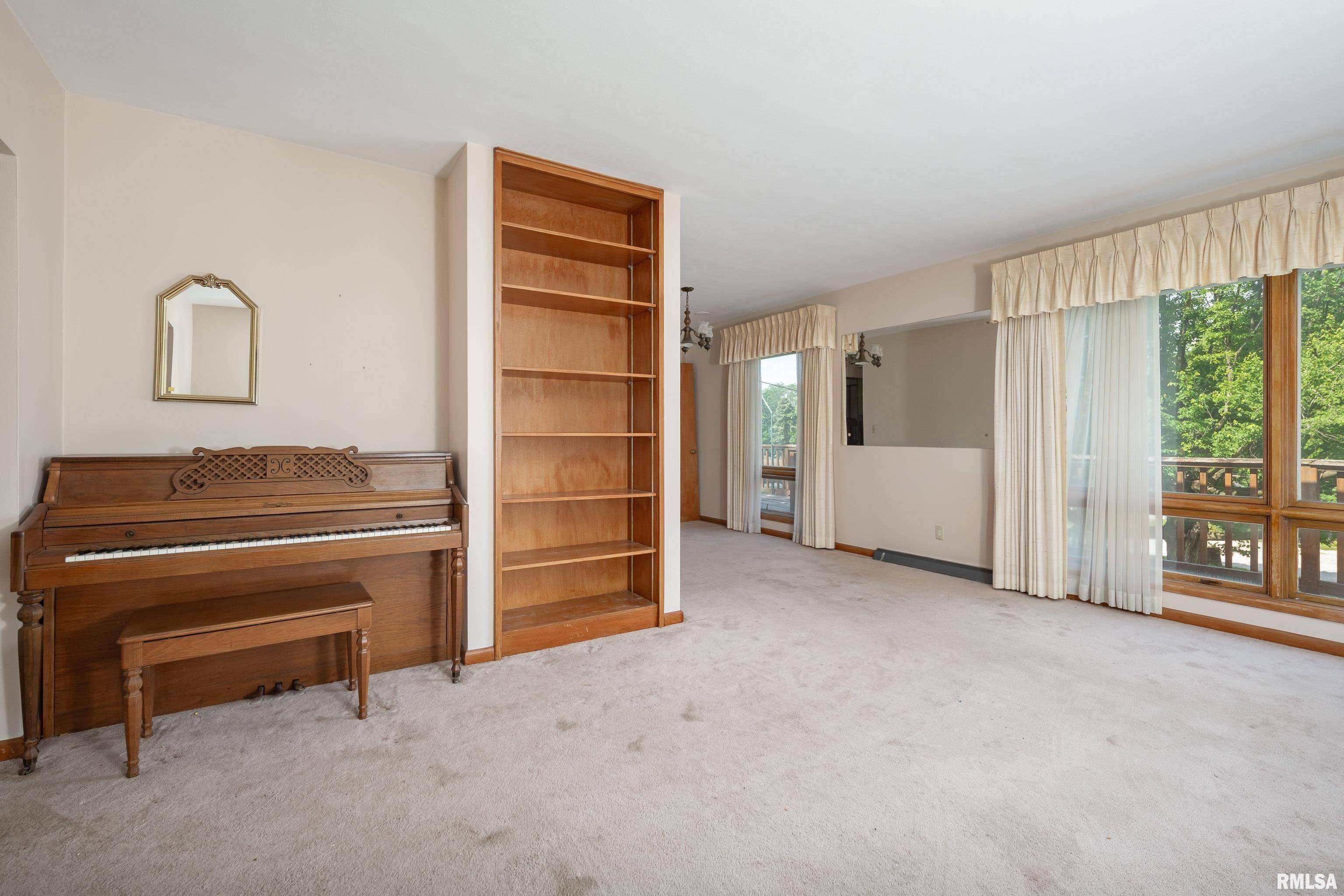 Rock Island, IL 61201,2518 13TH ST