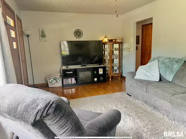 Aledo, IL 61231,402 SW 7TH AVE