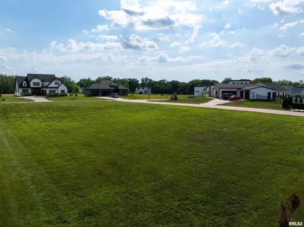 Riverdale, IA 52722,Lot 8 Woods Estates of Riverdale DR