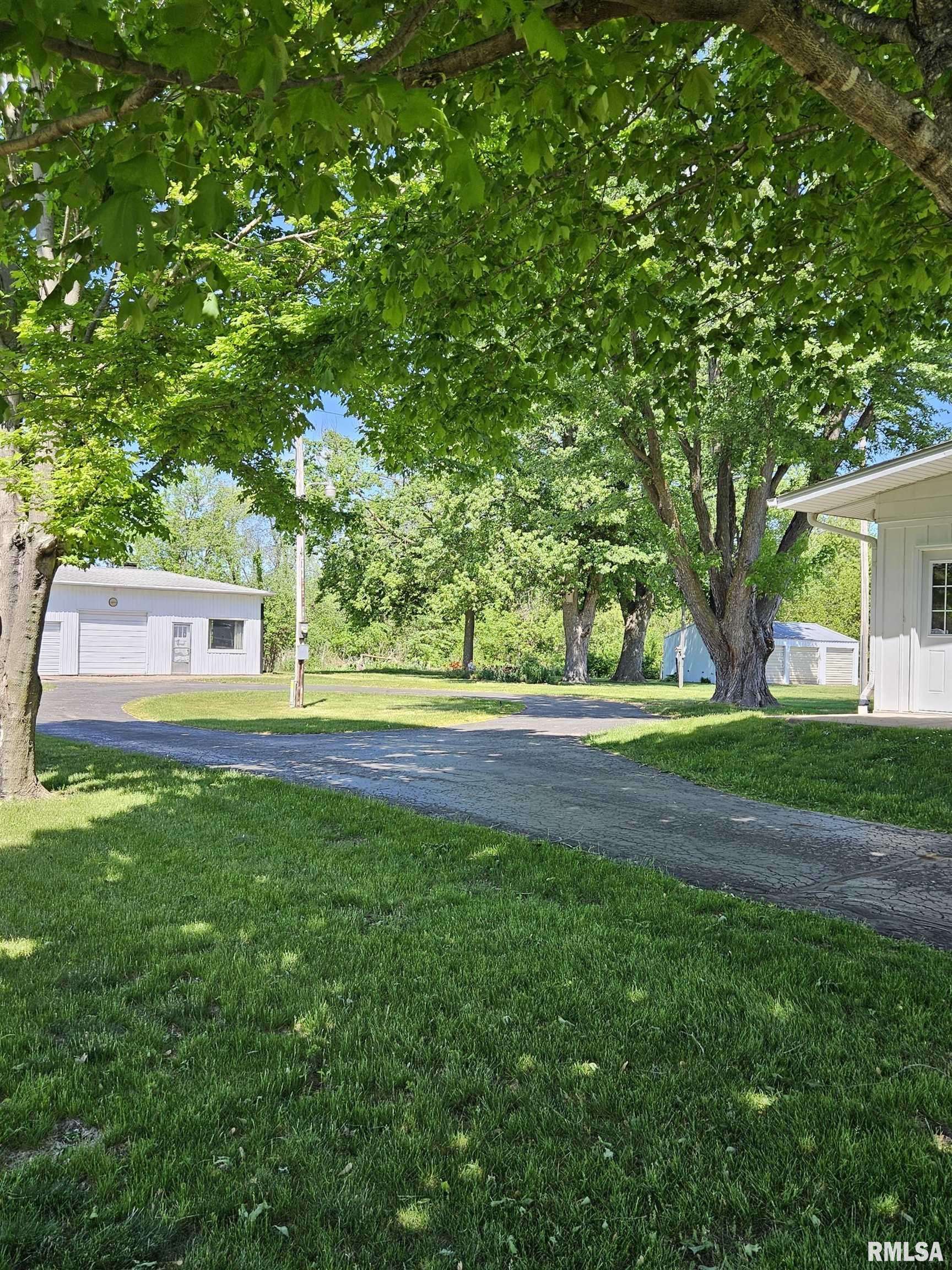 Bellevue, IA 52031,30154 395th AVE