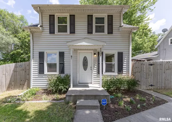 2011 N 6TH ST, Clinton, IA 52732