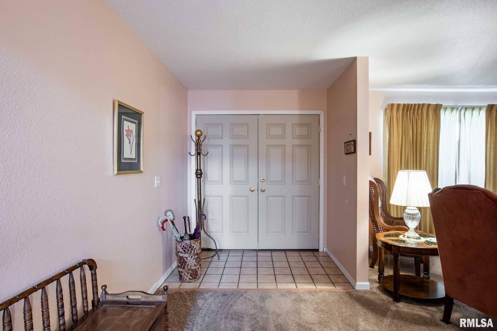 West Frankfort, IL 62896,1903 MELVIN RD