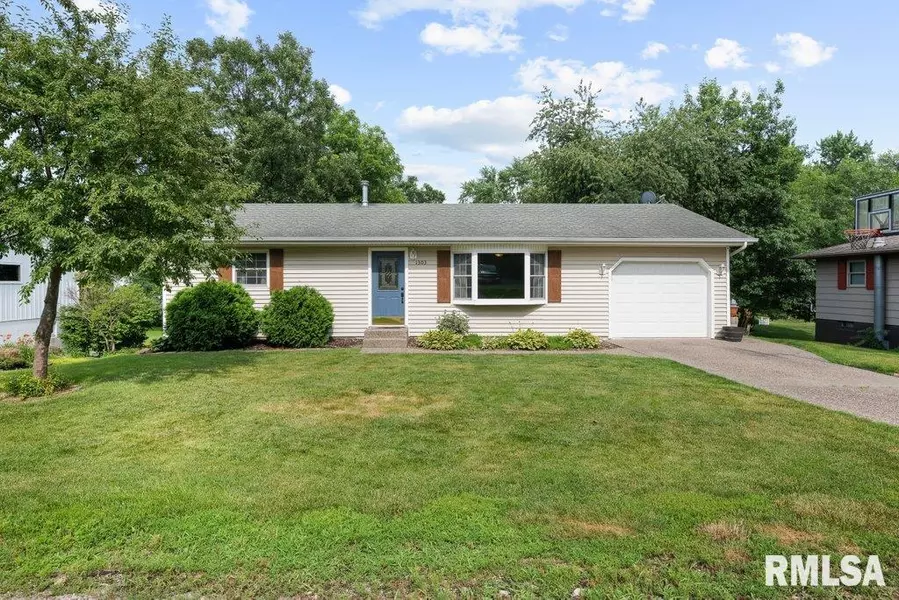 1303 6TH Street A, Orion, IL 61273