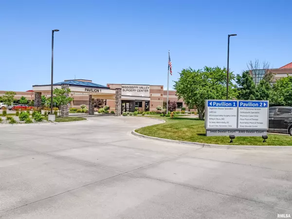 Davenport, IA 52807,3400 DEXTER CT #1-108