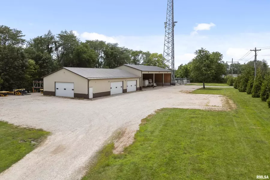 2710 207TH Street North, Port Byron, IL 61275