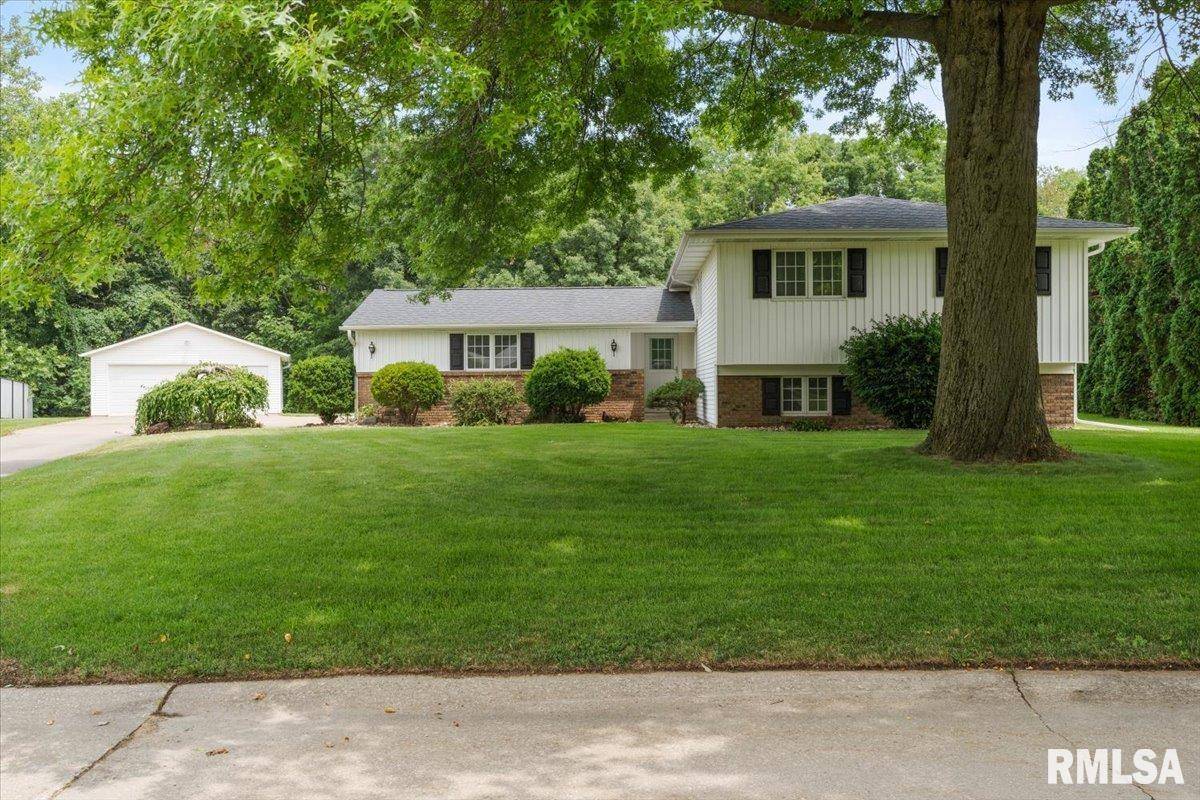 17223 N CEDAR RD, East Moline, IL 61244