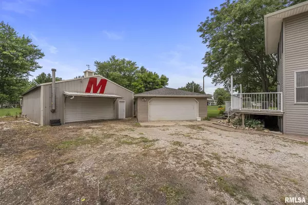 Blue Grass, IA 52726,13118 65TH AVE