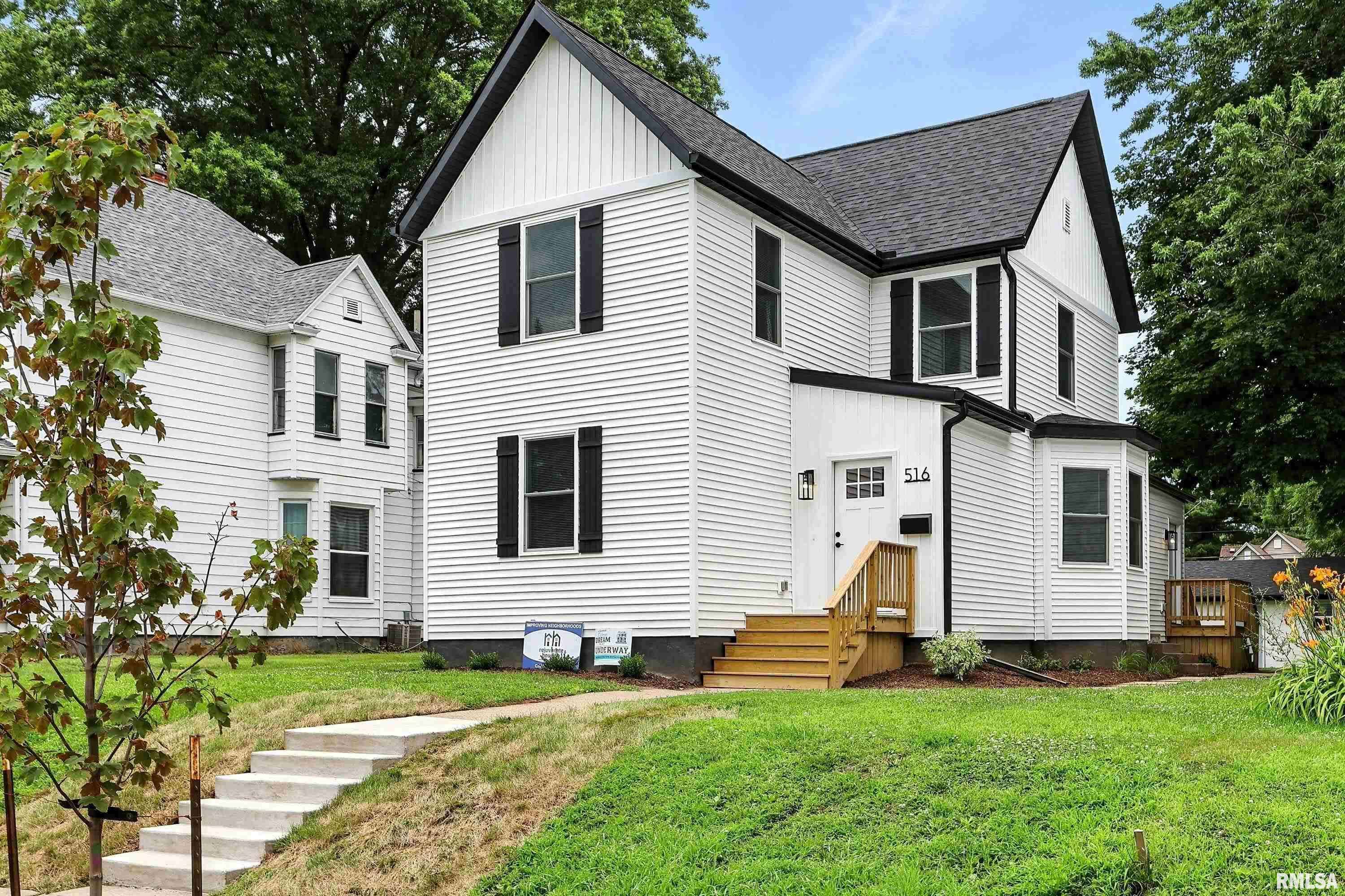 516 W 15TH ST, Davenport, IA 52803