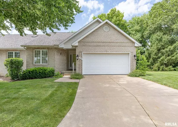 Bettendorf, IA 52722,3439 MAPLE GLEN DR