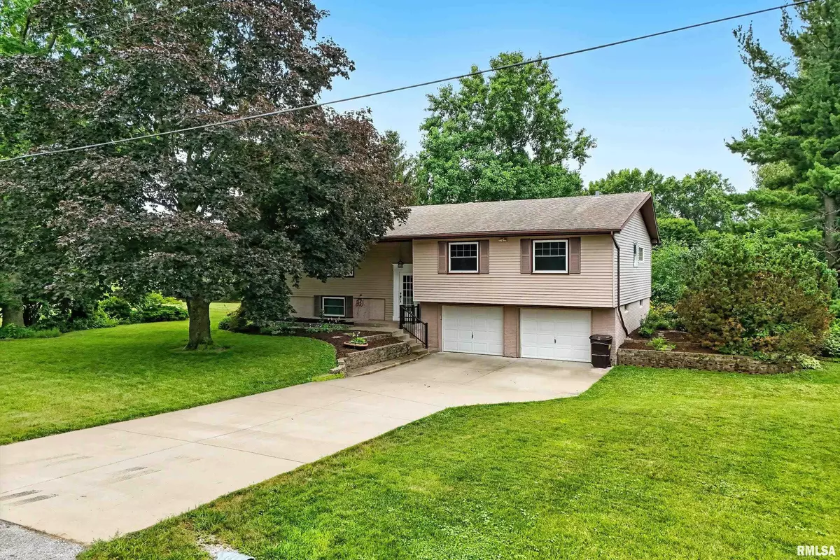Blue Grass, IA 52726,6415 134TH ST
