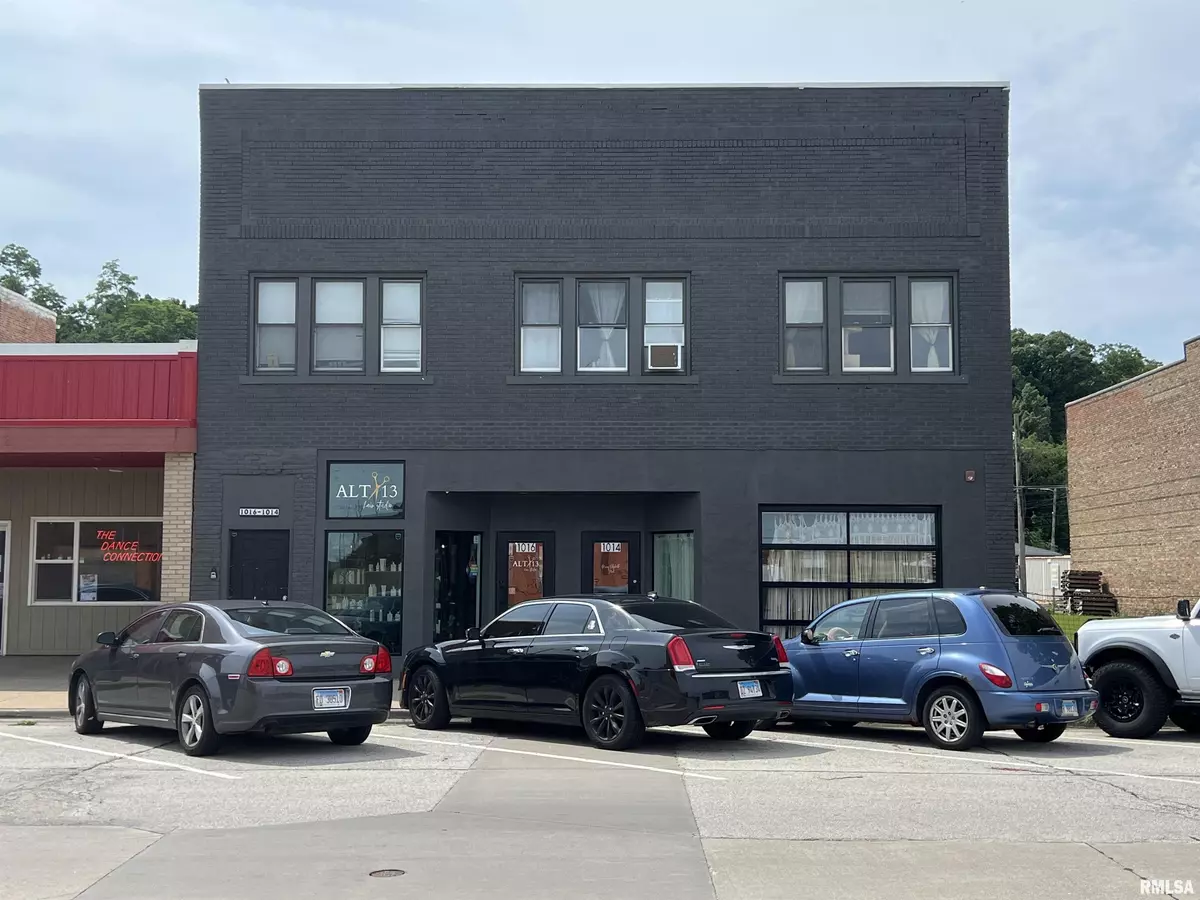 East Moline, IL 61244,1014-1016 15TH AVE