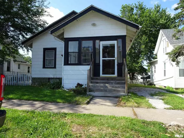 1554 W PLEASANT ST,  Davenport,  IA 52804