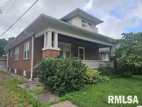 1516 OHIO ST, Quincy, IL 62301