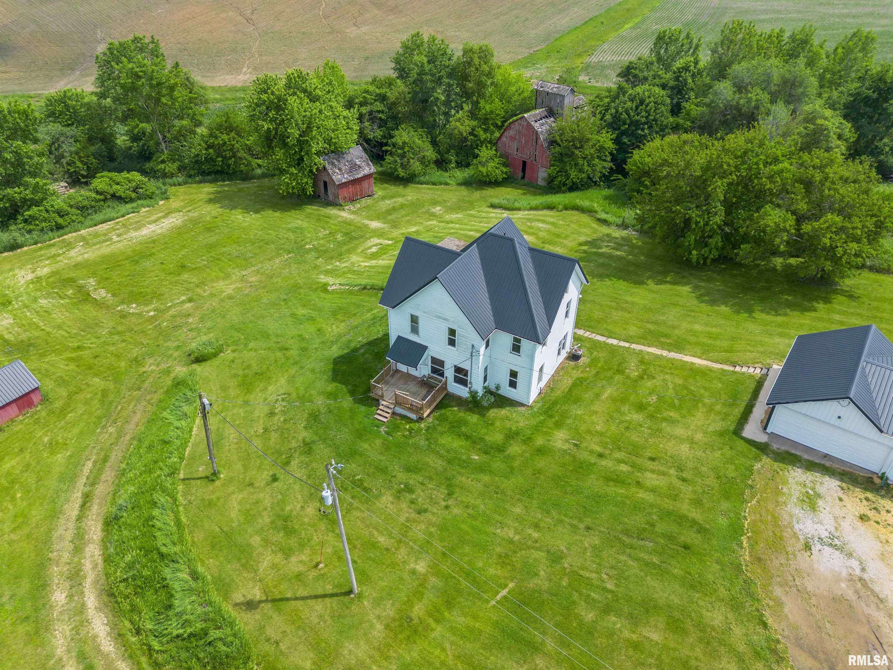 2585 130TH AVE, Wheatland, IA 52777