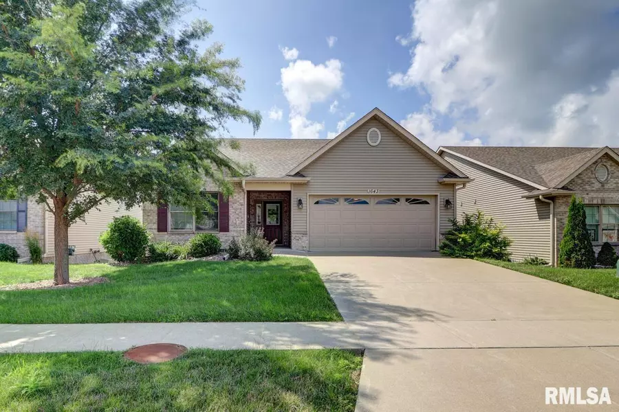 1643 GARRETT AVE, Clinton, IA 52732