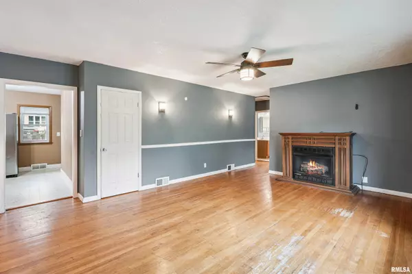 Davenport, IA 52803,1704 JERSEY RIDGE RD