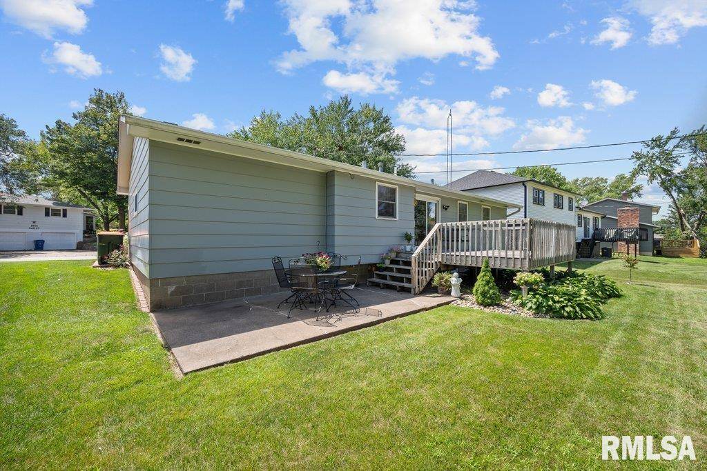 Davenport, IA 52804,2236 W COLUMBIA AVE