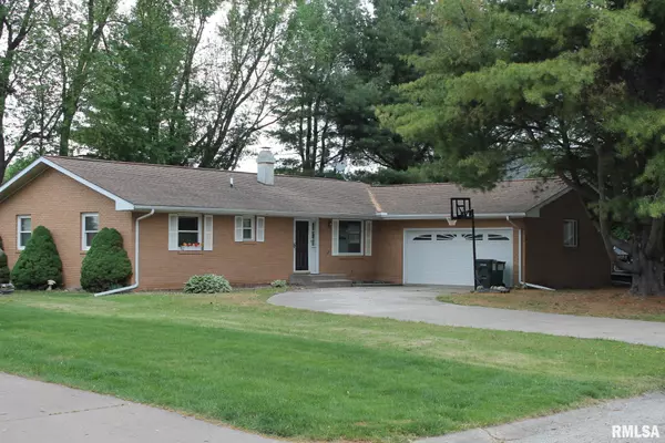 109 N 3RD ST, Colona, IL 61241