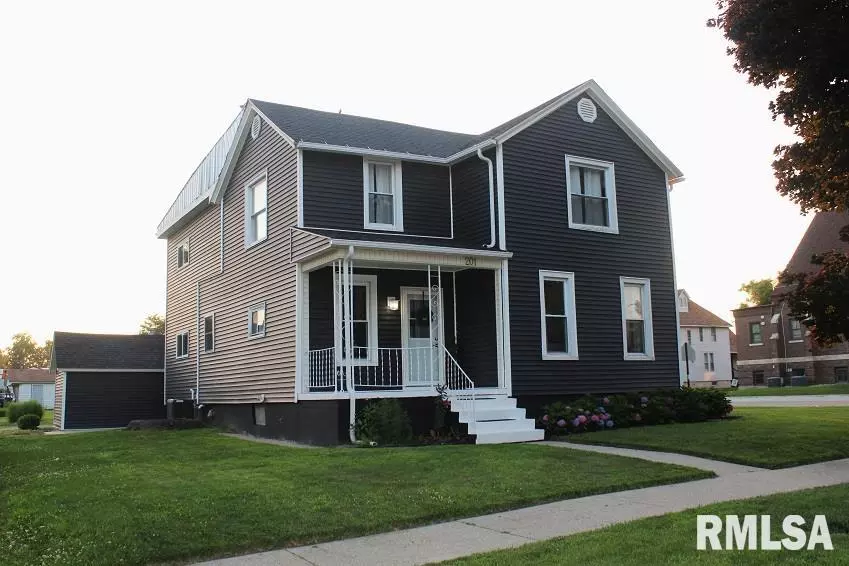 201 S GROVE ST, Kewanee, IL 61443