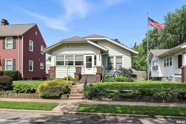 Davenport, IA 52803,2612 CAREY AVE
