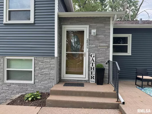 Davenport, IA 52804,2845 WASHINGTON LN