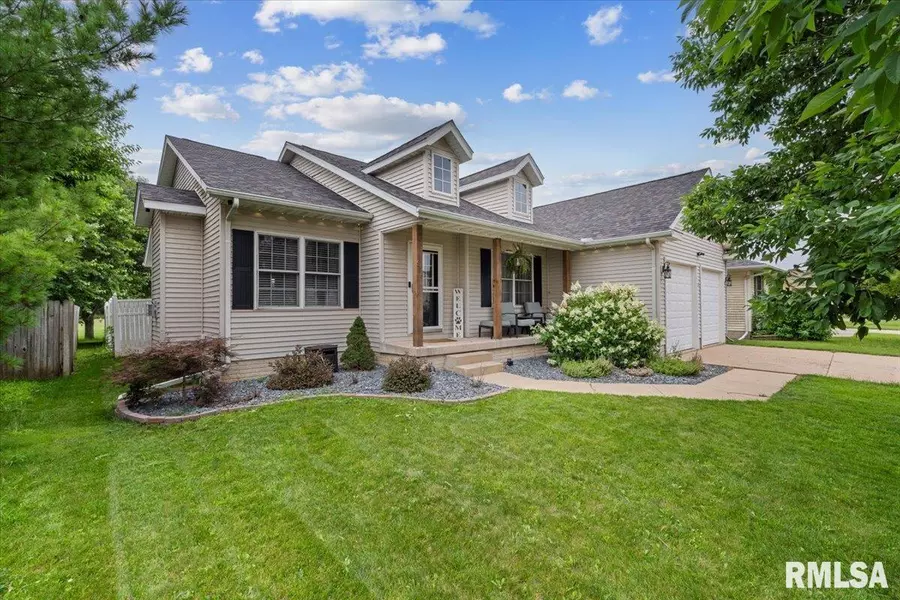 916 CYPRESS DR, Colona, IL 61241