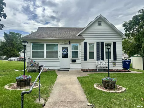 3011 CLEVELAND ST,  Clinton,  IA 52732