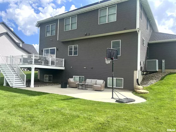 Riverdale, IA 52722,317 MADISON DR