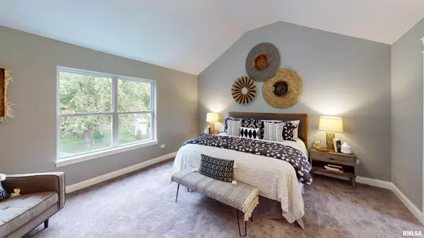 Bettendorf, IA 52722,7183 Genesis WAY