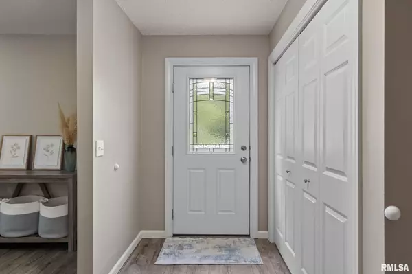 Blue Grass, IA 52726,13260 64TH AVE