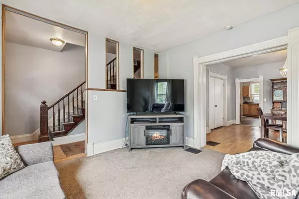 Moline, IL 61265,2310 11TH Avenue B