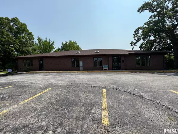 Moline, IL 61265,608 35TH AVE