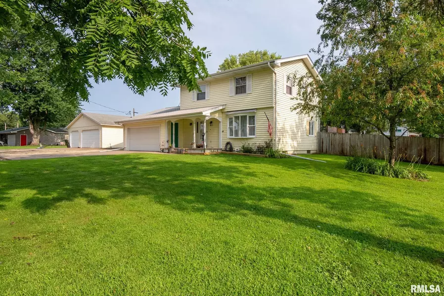 911 2ND Avenue North, Cordova, IL 61242