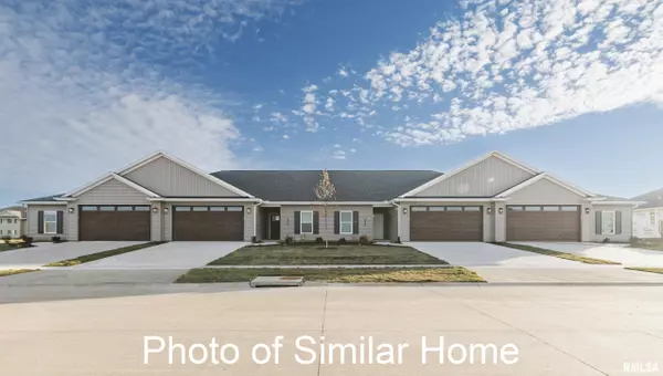 464 N 4TH AVE, Eldridge, IA 52748