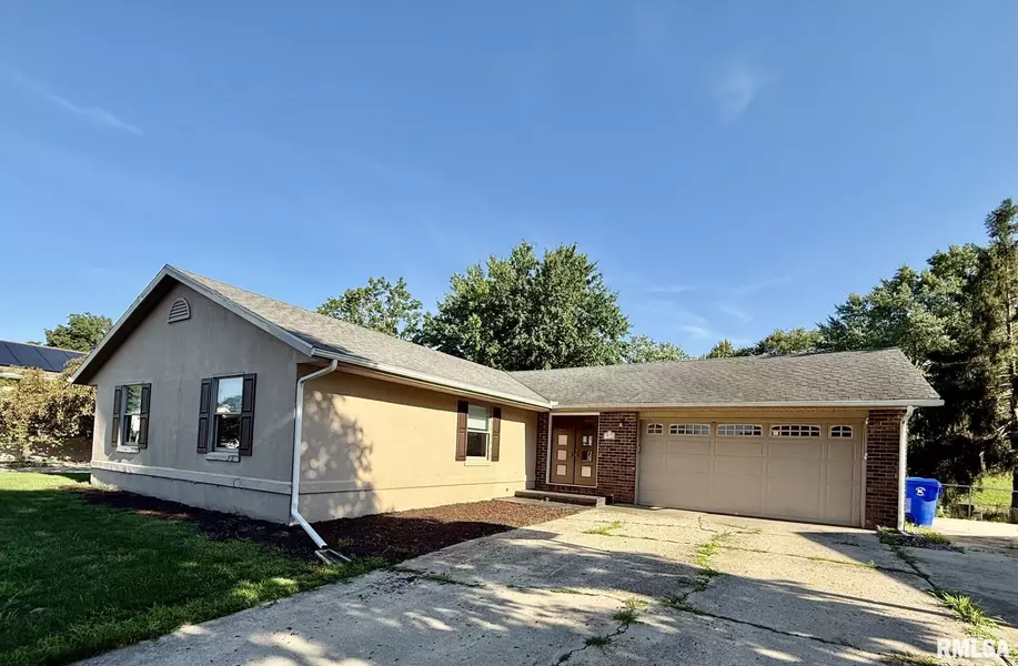 833 DAVID ST, Kewanee, IL 61443